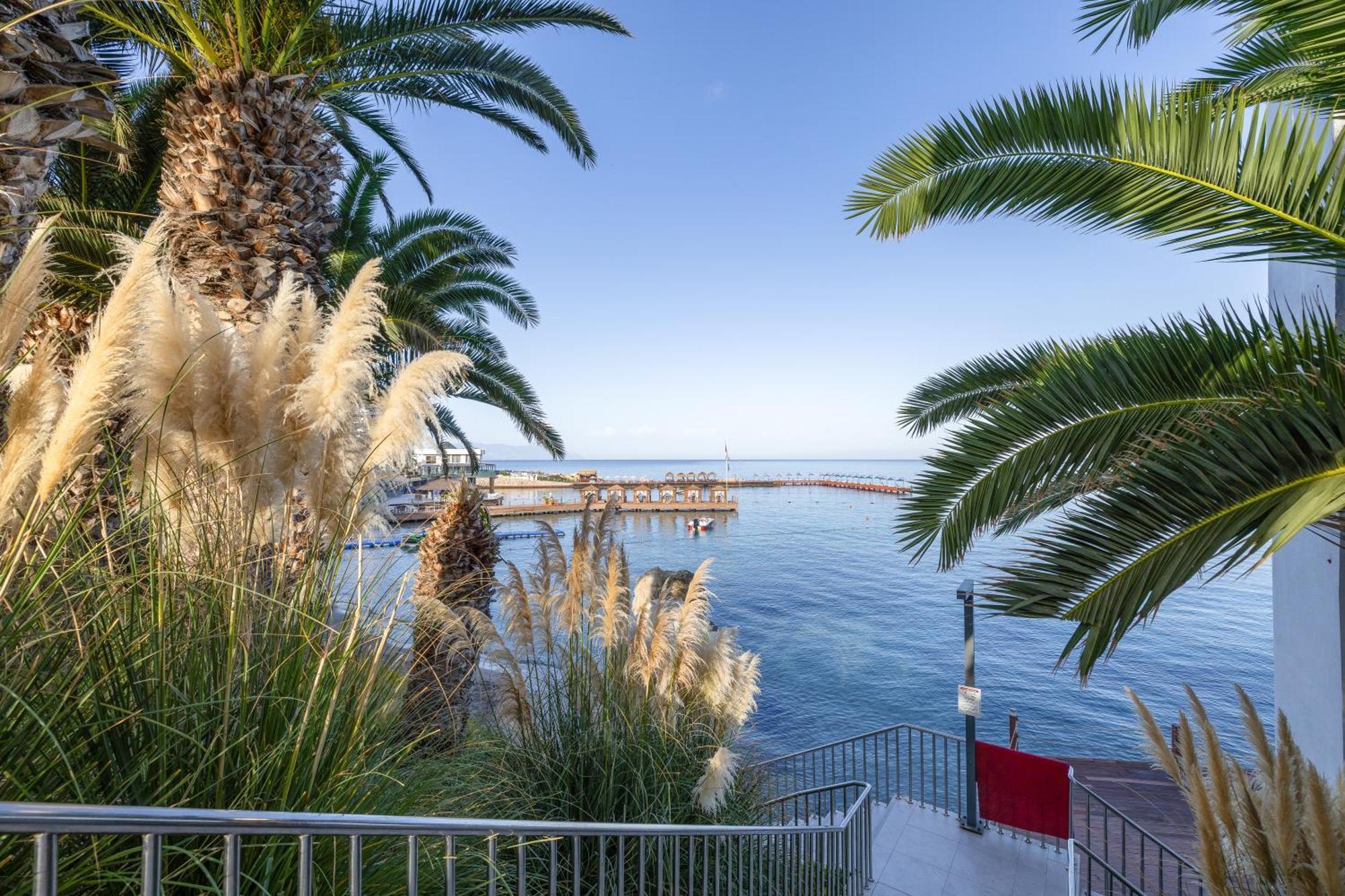 Infinity By Yelken Aquapark&Resorts Kusadası Exteriör bild