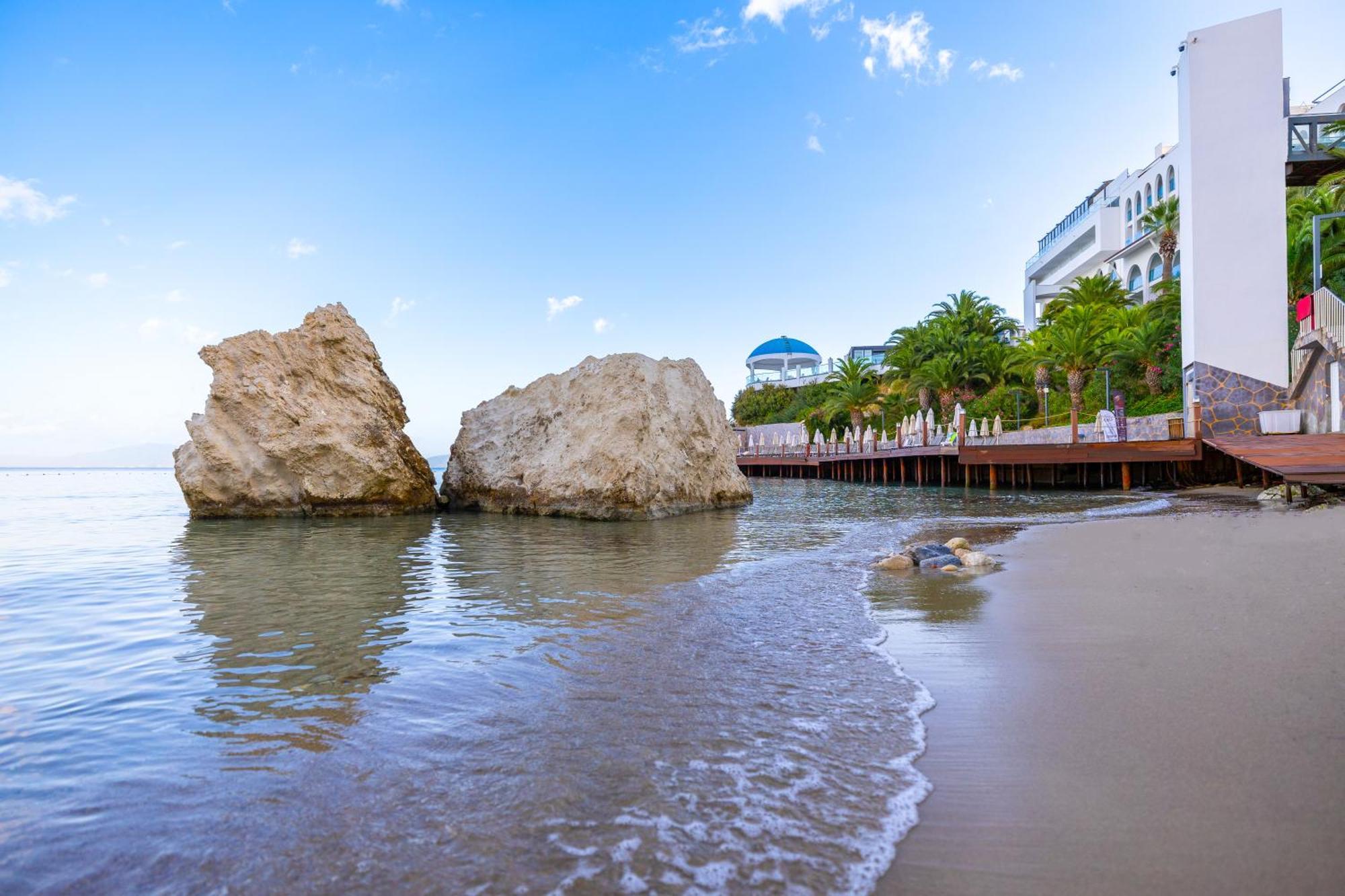 Infinity By Yelken Aquapark&Resorts Kusadası Exteriör bild