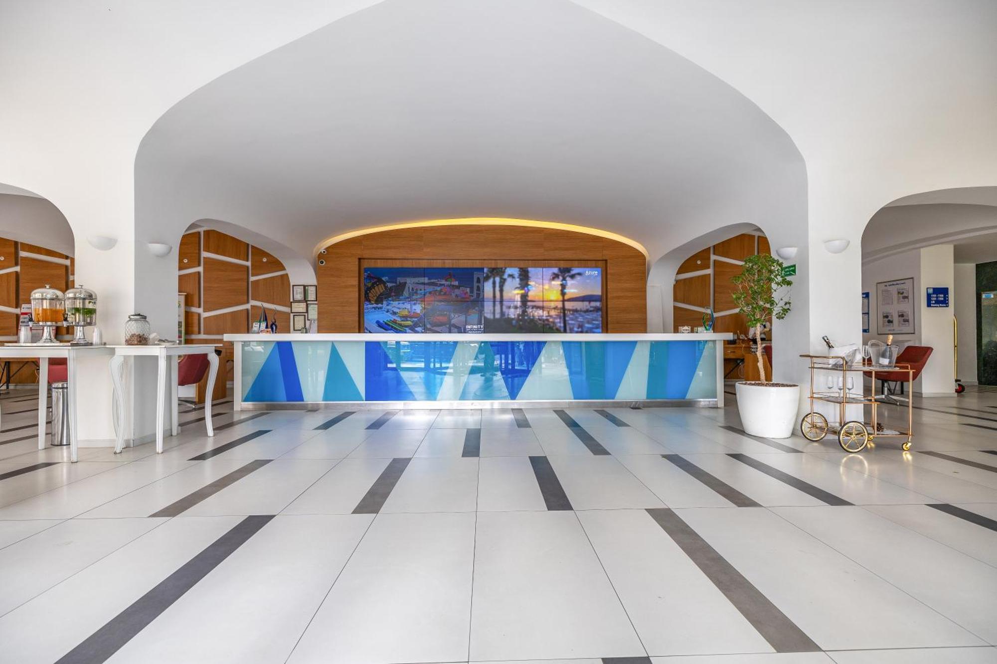 Infinity By Yelken Aquapark&Resorts Kusadası Exteriör bild